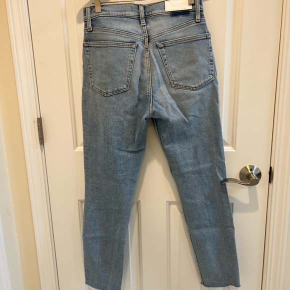 Re/Done 90s High-rise raw hem in light dusk destroy - Picture 4 of 6